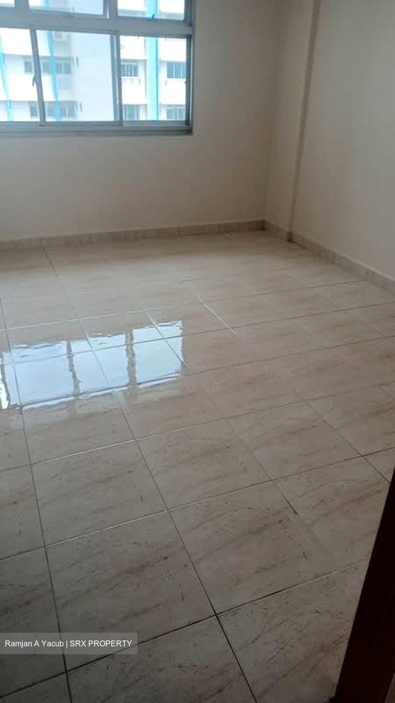 Blk 24 Teban Gardens Road (Jurong East), HDB 5 Rooms #566337841